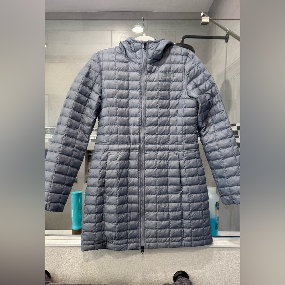North face thermoball parka